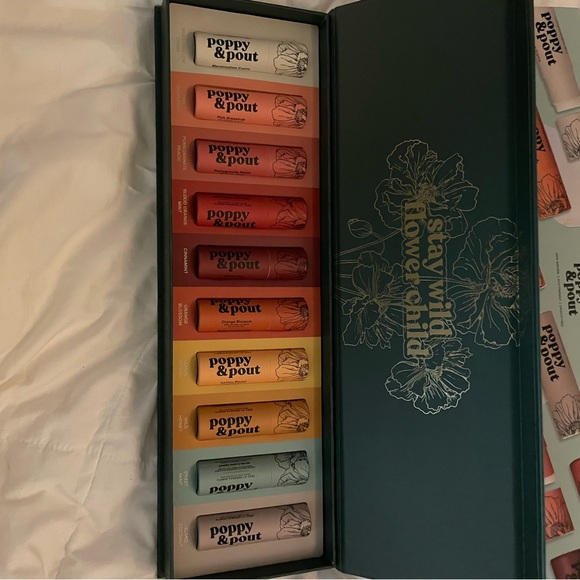 Poppy & pout Gift Set The Original Classics (10) NWT - Picture 5 of 9